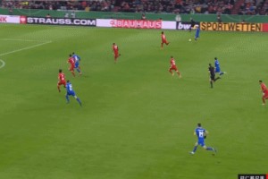  穆西亚拉双响拜仁逆转霍芬海姆  