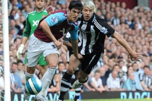  纽卡斯尔联快速反击犀利，客场闪电战击溃西汉姆联