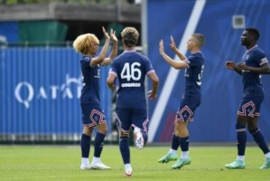  巴黎青训小将首秀破门，刷新最年轻纪录  