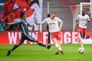  霍芬海姆进攻火力全开，四球狂胜刷新队史纪录