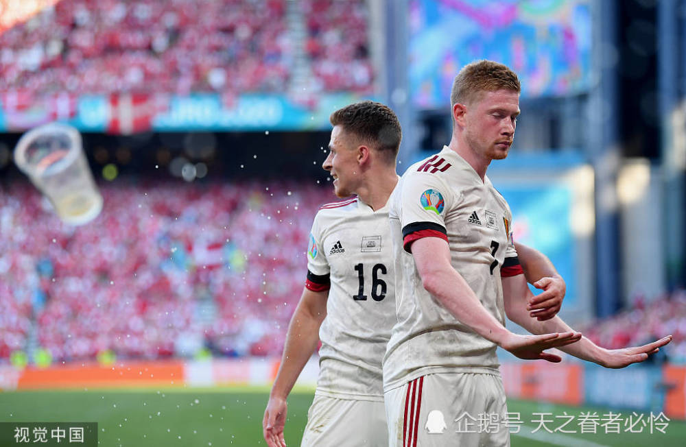  德布劳内伤愈复出，曼城中场威力重现  