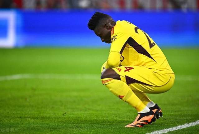  弗赖堡门神神扑力保球门不失  