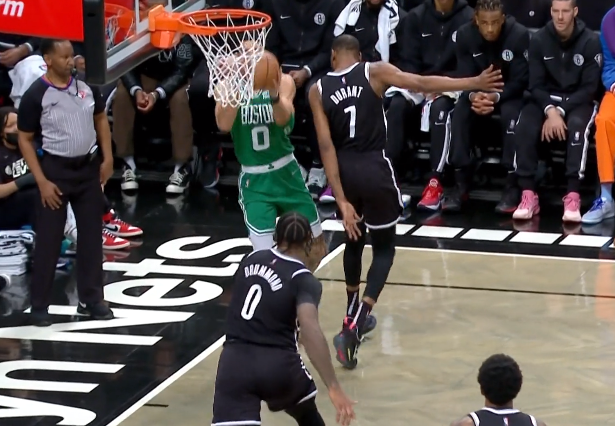  塔图姆全面表现绿军鏖战加时憾负篮网